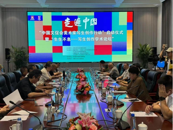 中国文促会主席杨晓阳谈“走遍中国”三省有感