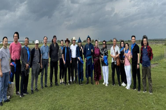 中国文促会主席杨晓阳谈“走遍中国”三省有感