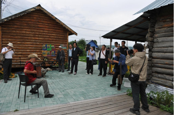 中国文促会主席杨晓阳谈“走遍中国”三省有感