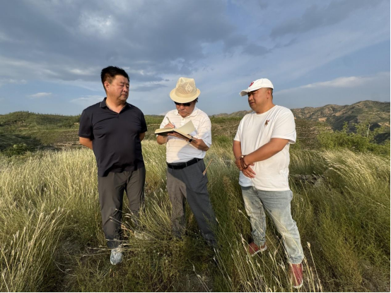 中国文促会主席杨晓阳谈“走遍中国”三省有感