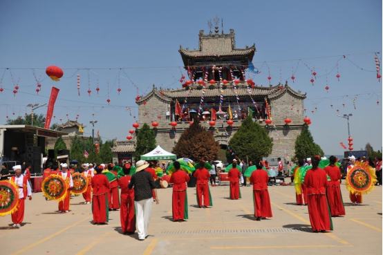 中国文促会主席杨晓阳谈“走遍中国”三省有感