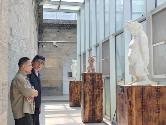 中国文促会主席杨晓阳谈“走遍中国”三省有感